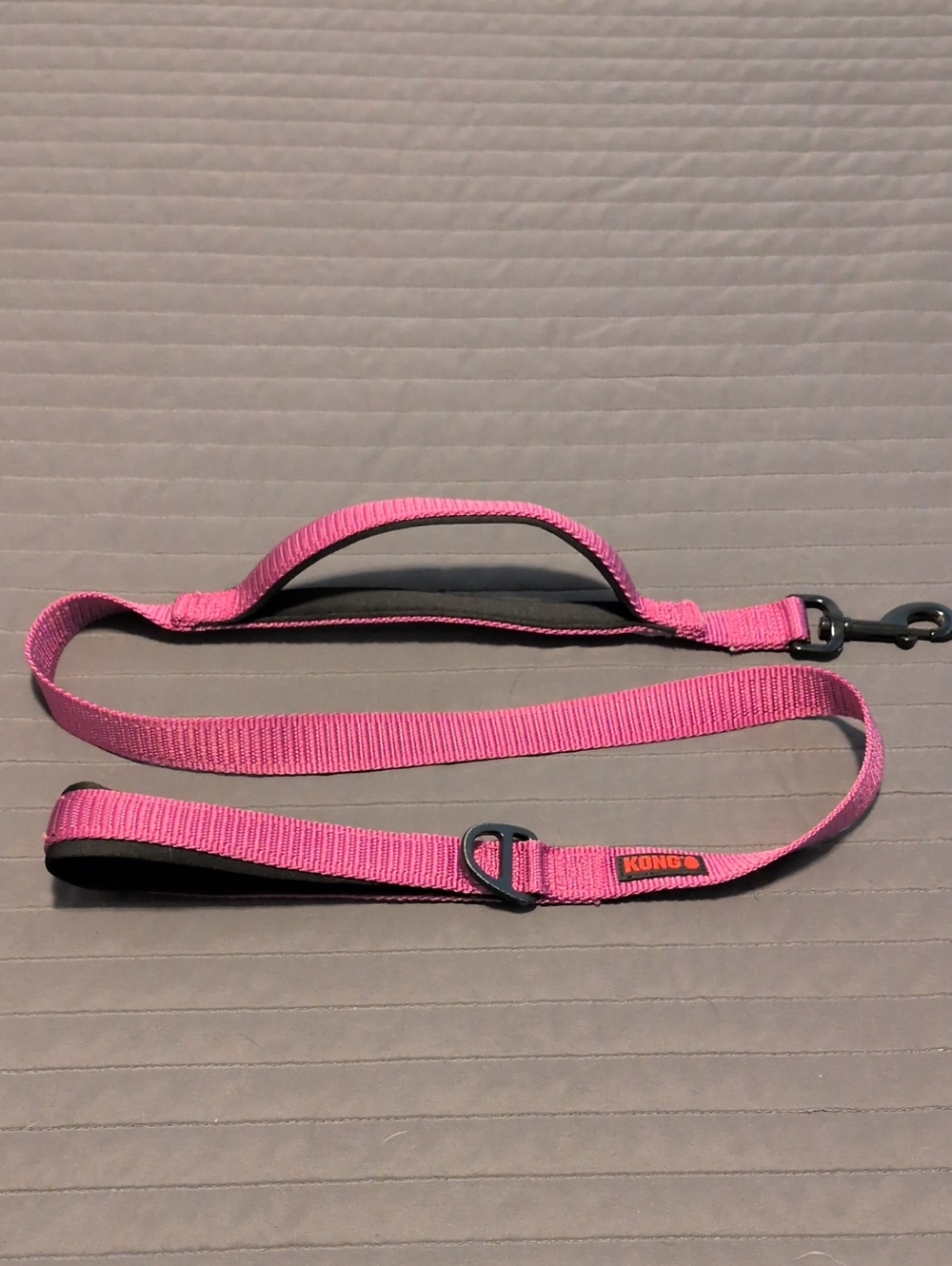 KONG Hot Pink Nylon Dog Traffic Leash
